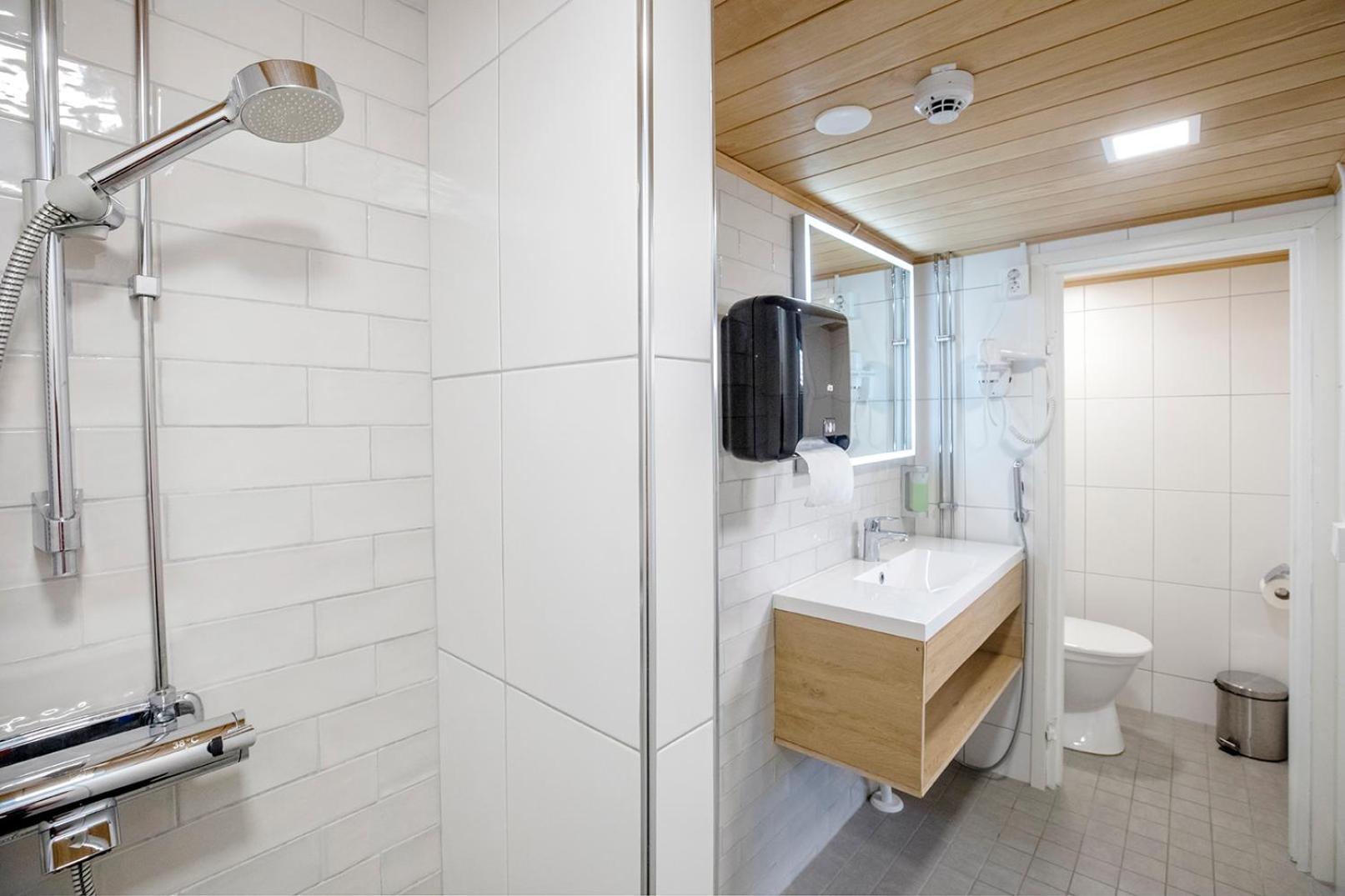 Hostel Toivola Кеми Екстериор снимка